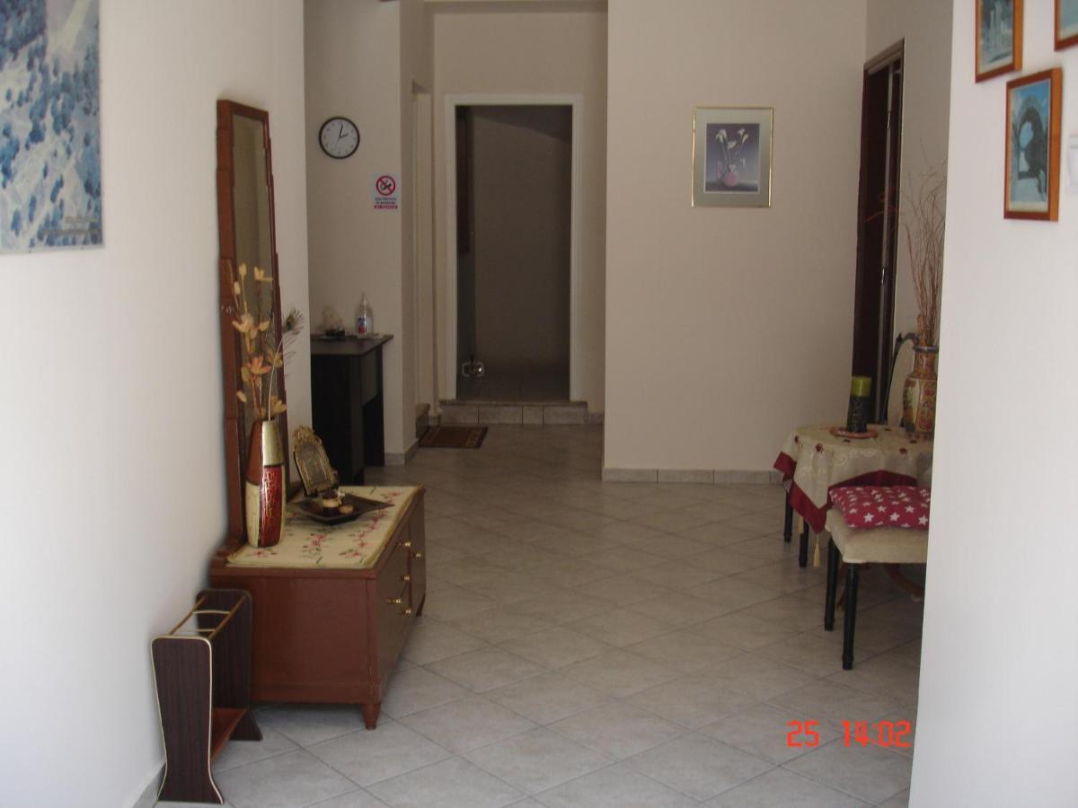 Guest house Stadium *